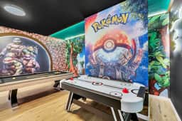 10BR Luxury Villa | Pool, Theater & Games