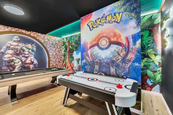 10BR Luxury Villa | Pool, Theater & Games
